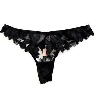 Victoria's Secret Very Sexy Floral Mesh Embroidered Thong Panty Size S